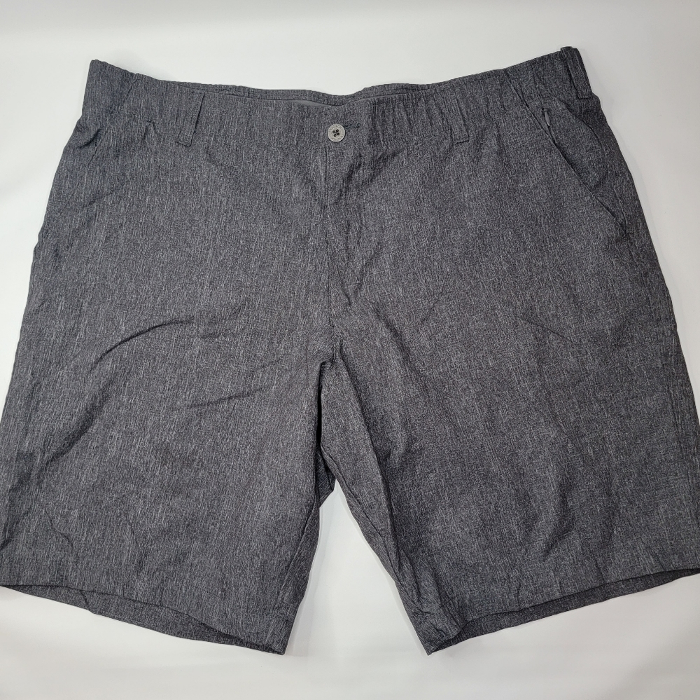Swiss Tech Lightweight Charcoal Black Flat Front Shorts, NWOT, size 38
